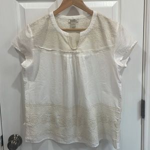 Size L lucky brand top, like new